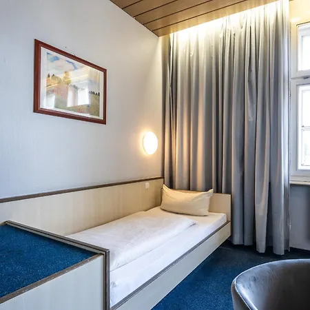 موتيل Und Rasthof Avus برلين