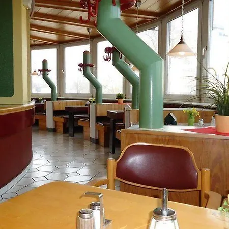 موتيل Und Rasthof Avus برلين