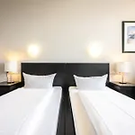 Motel Und Rasthof Avus 3*
