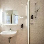 Motel Und Rasthof Avus