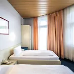 Und Rasthof Avus 3* Berlin