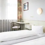 Motel Und Rasthof Avus 3*