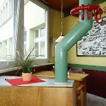 Und Rasthof Avus