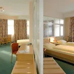 Und Rasthof Avus Motel 3*
