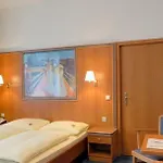Motel Und Rasthof Avus 3*