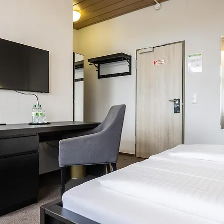 Und Rasthof Avus Motel 2*