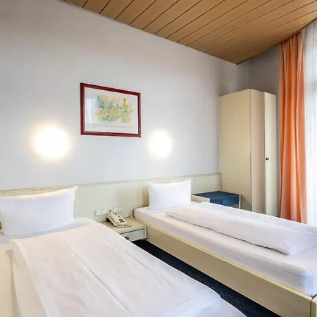 Und Rasthof Avus Motel Berlin