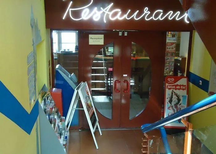 Und Rasthof Avus Motel Berlín