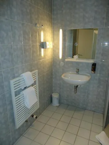 Und Rasthof Avus Motell 3*