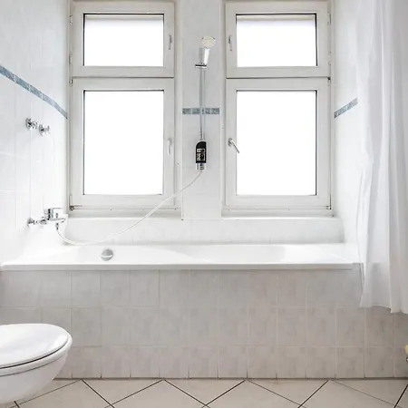 Und Rasthof Avus 3* Берлин