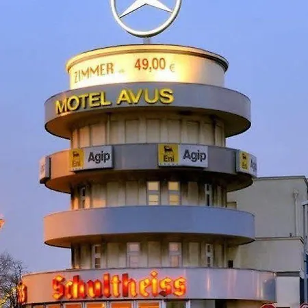 Und Rasthof Avus 3*