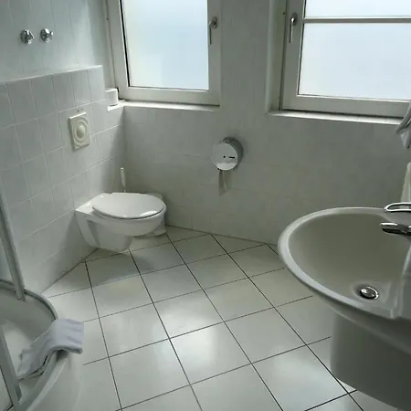Motel Und Rasthof Avus Berlijn