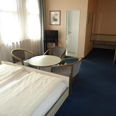 Und Rasthof Avus Motel Berlijn