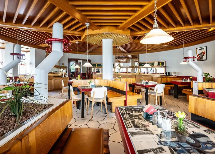 Und Rasthof Avus 3* Berlim