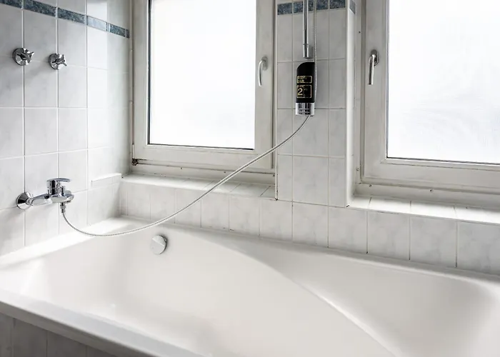 ウント ラストフ アヴォス 3*