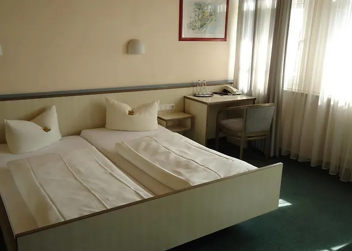 ウント ラストフ アヴォス 3*